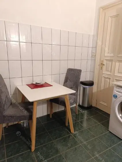 Kiadó albérlet 230000 Ft/hó áron: Budapest, VIII. kerület  Bródy Sándor utca. Mérete: 49 nm, 1 szobás | Alberlet.hu - 6676674