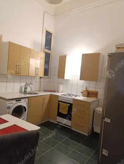 Kiadó albérlet 255000 Ft/hó áron: Budapest, VIII. kerület  Bródy Sándor utca. Mérete: 49 nm, 2 szobás | Alberlet.hu - 6569109