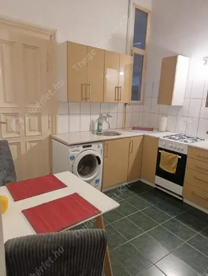 Kiadó albérlet 255000 Ft/hó áron: Budapest, VIII. kerület  Bródy Sándor utca. Mérete: 49 nm, 2 szobás | Alberlet.hu - 6569110