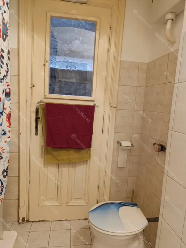 Kiadó albérlet 230000 Ft/hó áron: Budapest, VIII. kerület  Bródy Sándor utca. Mérete: 49 nm, 1 szobás | Alberlet.hu - 6643340