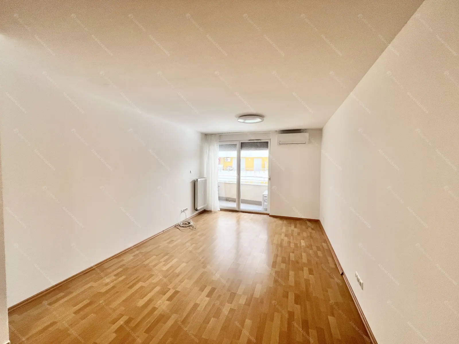 Kiadó albérlet 170000 Ft/hó áron: Budapest, VIII. kerület  Ciprus utca. Mérete: 33 nm, 1 szobás | Alberlet.hu - 6708051