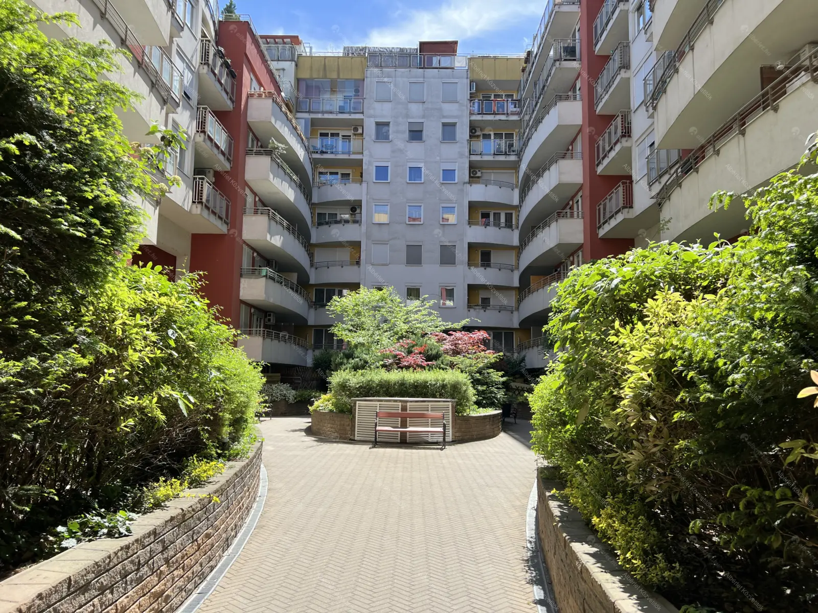 Kiadó albérlet 170000 Ft/hó áron: Budapest, VIII. kerület  Ciprus utca. Mérete: 33 nm, 1 szobás | Alberlet.hu - 6708055