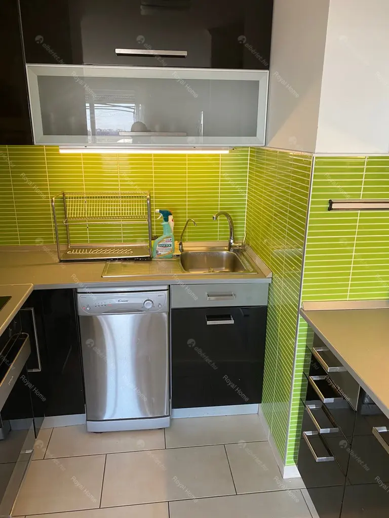 Kiadó albérlet 330000 Ft/hó áron: Budapest, VIII. kerület  Ciprus utca. Mérete: 62 nm, 2 szobás | Alberlet.hu - 5381942