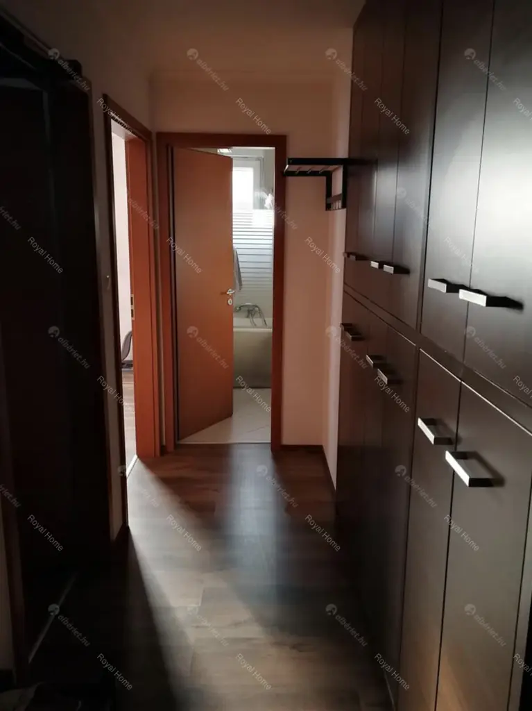 Kiadó albérlet 330000 Ft/hó áron: Budapest, VIII. kerület  Ciprus utca. Mérete: 62 nm, 2 szobás | Alberlet.hu - 5381958