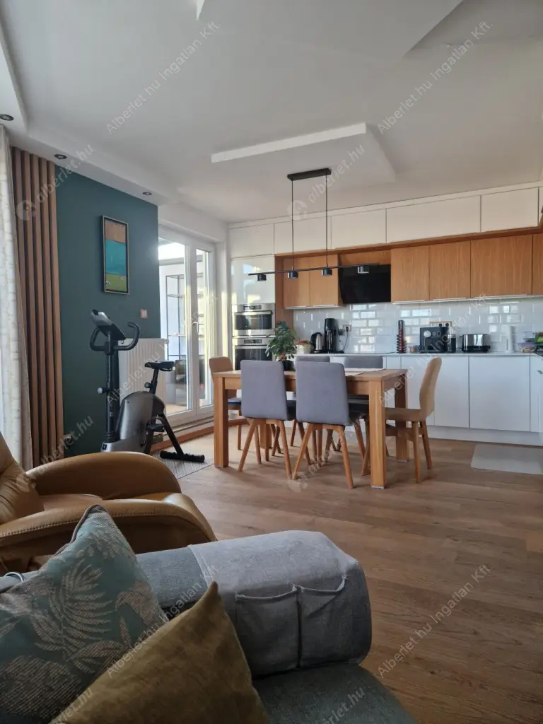 Kiadó albérlet 690000 Ft/hó áron: Budapest, VIII. kerület  Ciprus utca. Mérete: 94 nm, 4 szobás | Alberlet.hu - 6600107