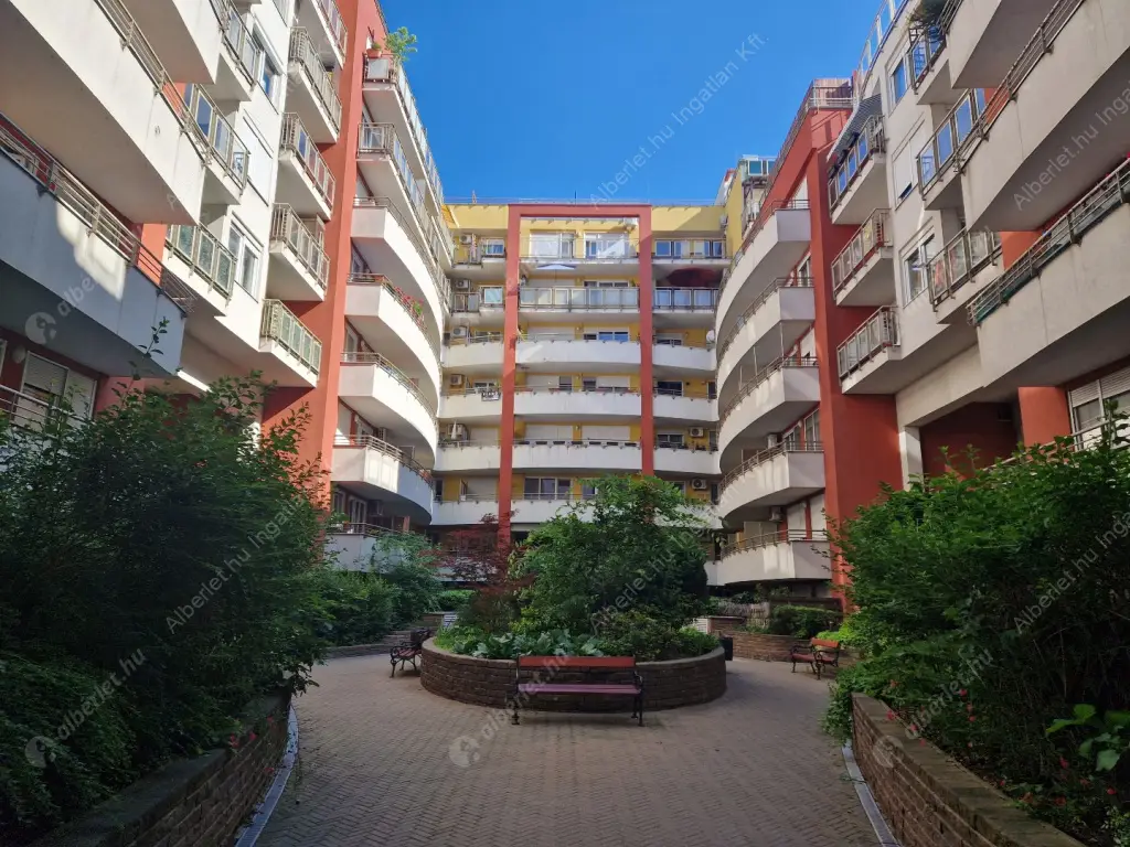 Kiadó albérlet 690000 Ft/hó áron: Budapest, VIII. kerület  Ciprus utca. Mérete: 94 nm, 4 szobás | Alberlet.hu - 6600112
