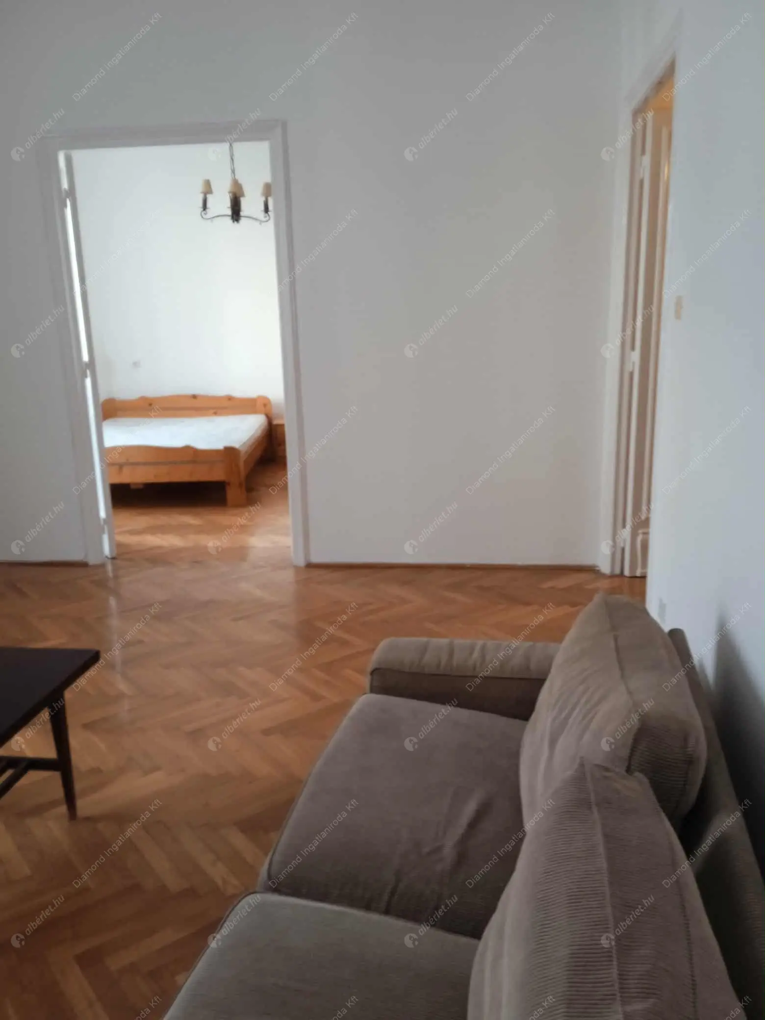 Kiadó albérlet 250000 Ft/hó áron: Budapest, VIII. kerület  Corvin köz. Mérete: 90 nm, 3 szobás | Alberlet.hu - 6545191