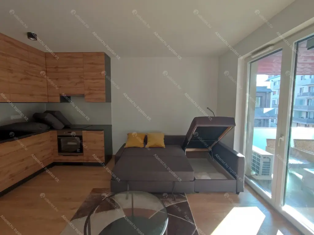 Kiadó albérlet 220000 Ft/hó áron: Budapest, VIII. kerület  Corvin sétány. Mérete: 36 nm, 1 szobás | Alberlet.hu - 6676179