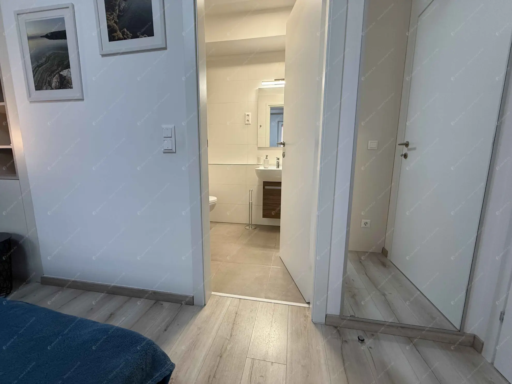 Kiadó albérlet 300000 Ft/hó áron: Budapest, VIII. kerület  Corvin sétány. Mérete: 38 nm, 1 szobás | Alberlet.hu - 6545202