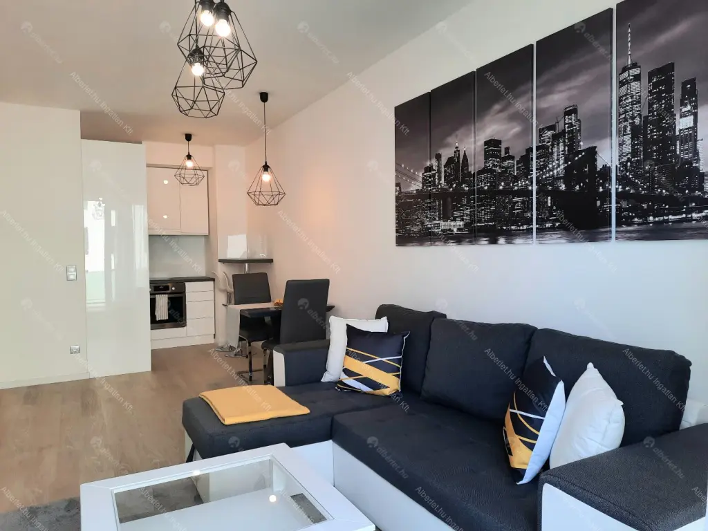 Kiadó albérlet 350000 Ft/hó áron: Budapest, VIII. kerület  Corvin sétány. Mérete: 43 nm, 1 szobás | Alberlet.hu - 6693277