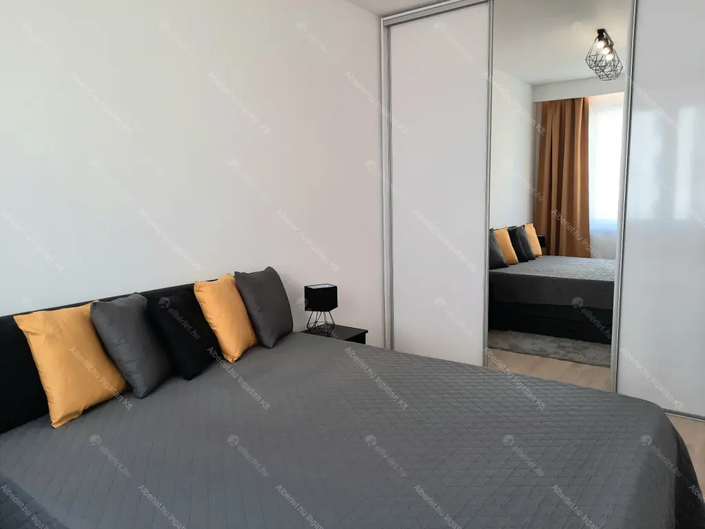 Kiadó albérlet 350000 Ft/hó áron: Budapest, VIII. kerület  Corvin sétány. Mérete: 43 nm, 1 szobás | Alberlet.hu - 6693284