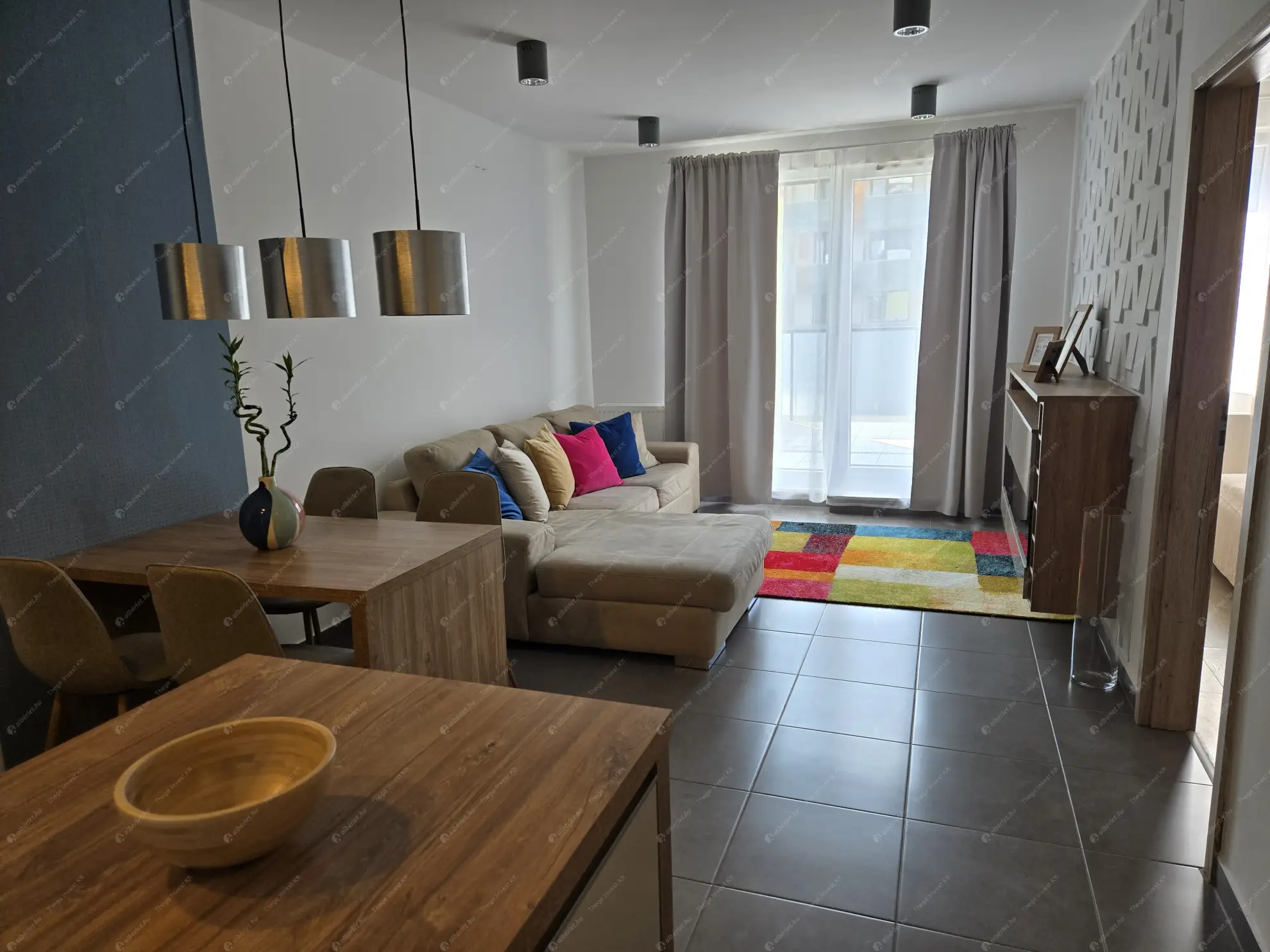 Kiadó albérlet 330000 Ft/hó áron: Budapest, VIII. kerület  Corvin sétány. Mérete: 44 nm, 2 szobás | Alberlet.hu - 6562933