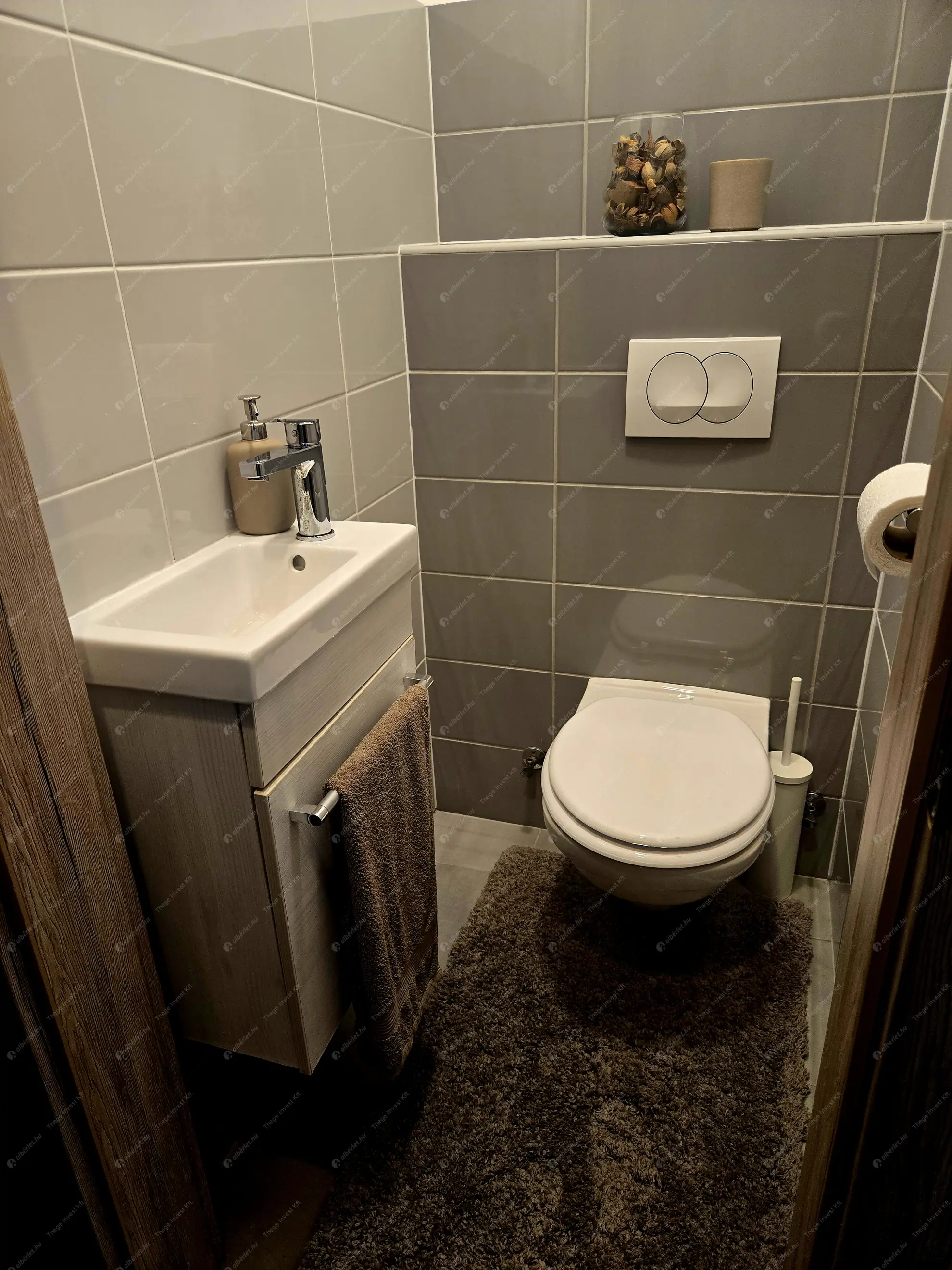 Kiadó albérlet 330000 Ft/hó áron: Budapest, VIII. kerület  Corvin sétány. Mérete: 44 nm, 2 szobás | Alberlet.hu - 6562934