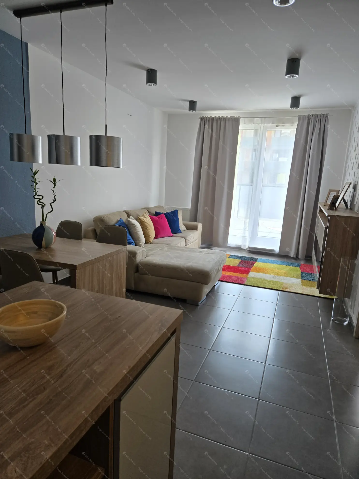 Kiadó albérlet 330000 Ft/hó áron: Budapest, VIII. kerület  Corvin sétány. Mérete: 44 nm, 2 szobás | Alberlet.hu - 6562936