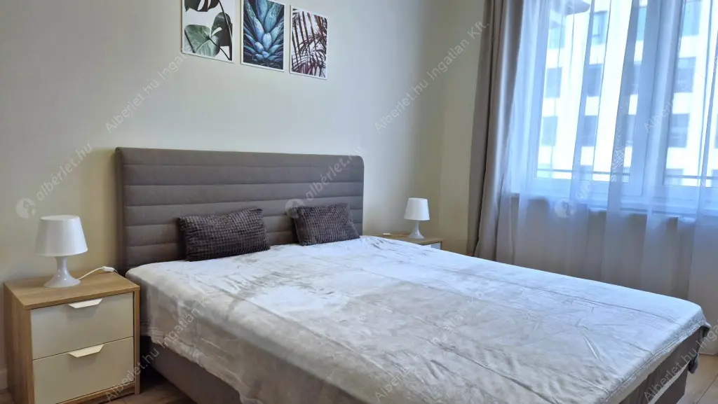 Kiadó albérlet 345000 Ft/hó áron: Budapest, VIII. kerület  Corvin sétány. Mérete: 44 nm, 2 szobás | Alberlet.hu - 6628812