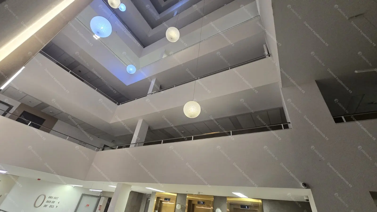 Kiadó albérlet 330000 Ft/hó áron: Budapest, VIII. kerület  Corvin sétány. Mérete: 46 nm, 2 szobás | Alberlet.hu - 6681541