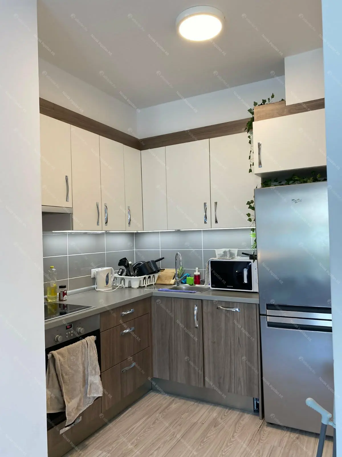 Kiadó albérlet 300000 Ft/hó áron: Budapest, VIII. kerület  Corvin sétány. Mérete: 47 nm, 2 szobás | Alberlet.hu - 6675498