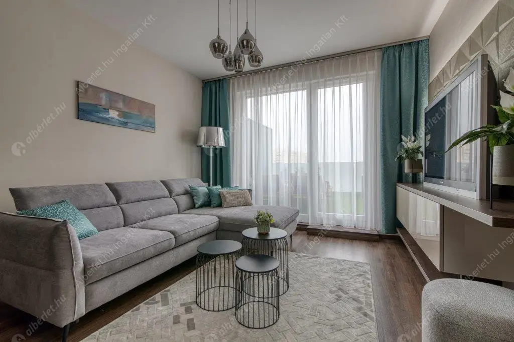 Kiadó albérlet 415000 Ft/hó áron: Budapest, VIII. kerület  Corvin sétány. Mérete: 48 nm, 2 szobás | Alberlet.hu - 6621857