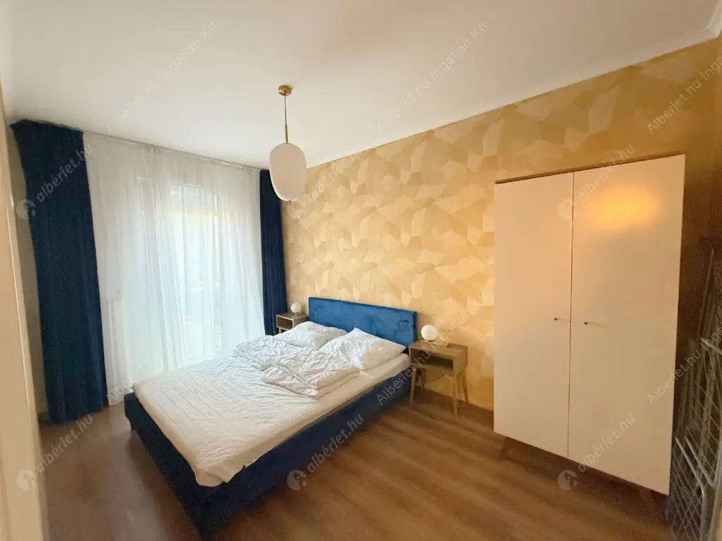 Kiadó albérlet 350000 Ft/hó áron: Budapest, VIII. kerület  Corvin sétány. Mérete: 48 nm, 2 szobás | Alberlet.hu - 6630012
