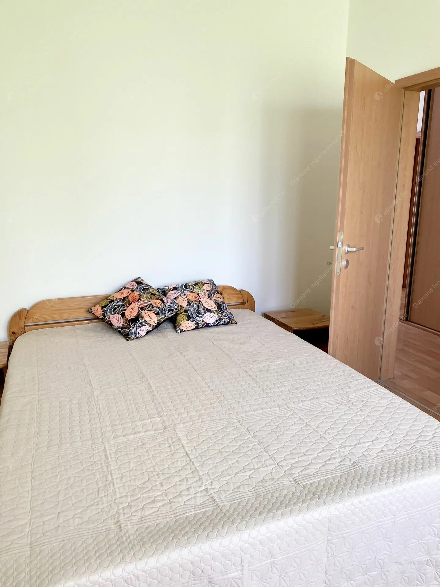 Kiadó albérlet 240000 Ft/hó áron: Budapest, VIII. kerület  Corvin sétány. Mérete: 49 nm, 2 szobás | Alberlet.hu - 6264550