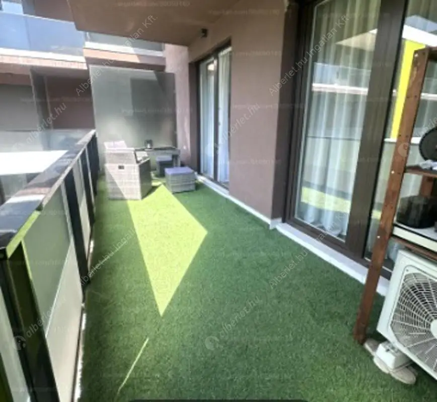 Kiadó albérlet 340000 Ft/hó áron: Budapest, VIII. kerület  Corvin sétány. Mérete: 50 nm, 2 szobás | Alberlet.hu - 6628939