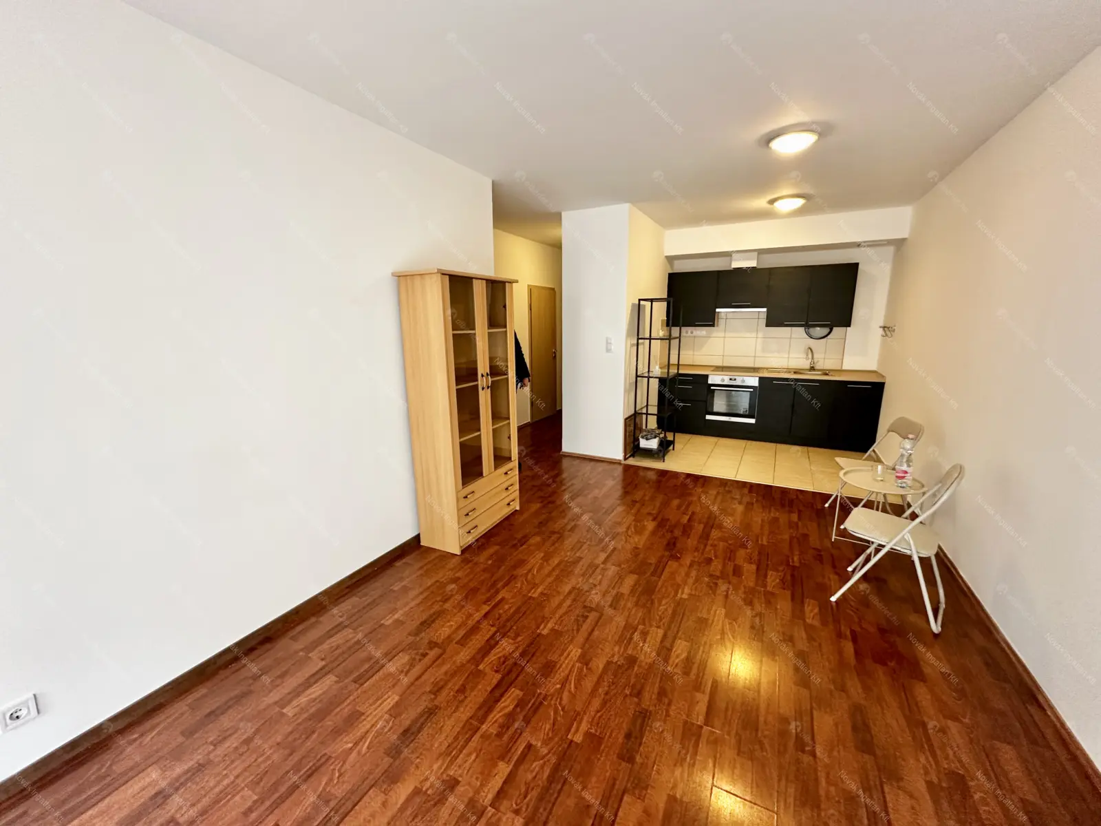 Kiadó albérlet 340000 Ft/hó áron: Budapest, VIII. kerület  Corvin sétány. Mérete: 52 nm, 2 szobás | Alberlet.hu - 6677540