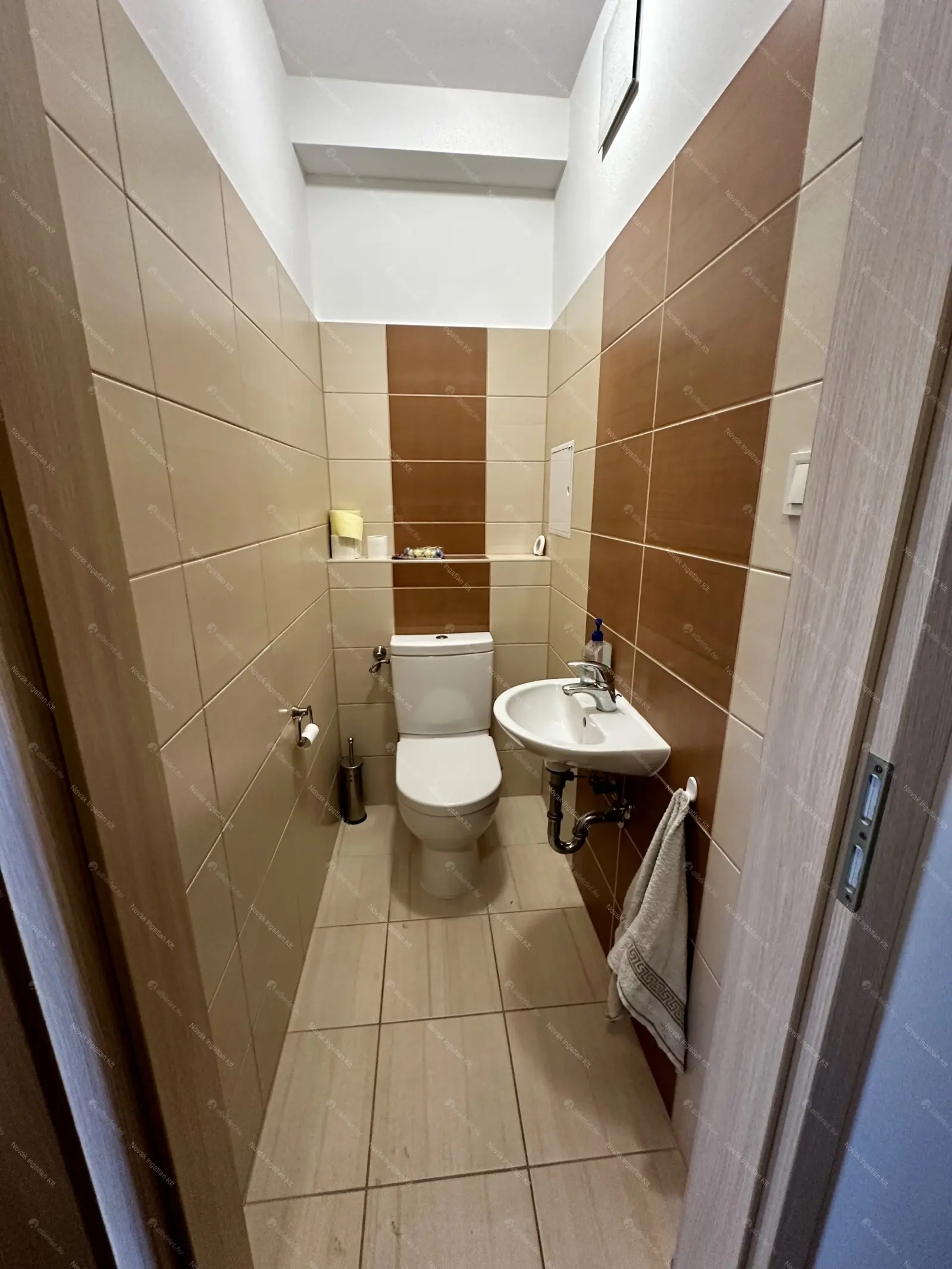 Kiadó albérlet 340000 Ft/hó áron: Budapest, VIII. kerület  Corvin sétány. Mérete: 52 nm, 2 szobás | Alberlet.hu - 6677549