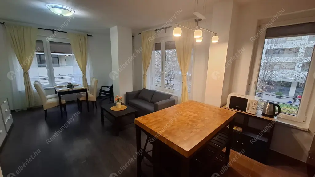 Kiadó albérlet 420000 Ft/hó áron: Budapest, VIII. kerület  Corvin sétány. Mérete: 66 nm, 3 szobás | Alberlet.hu - 6605759