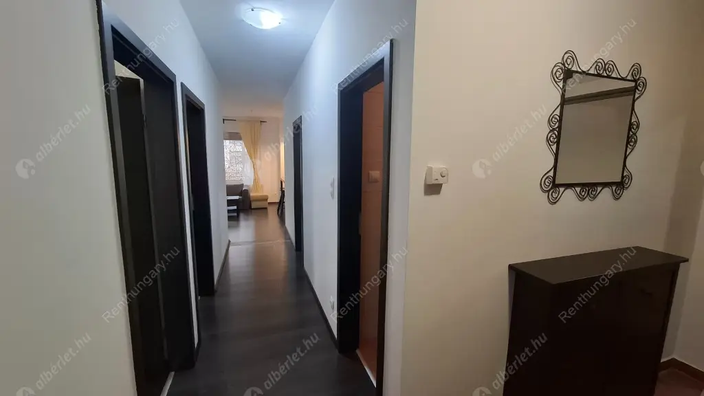 Kiadó albérlet 420000 Ft/hó áron: Budapest, VIII. kerület  Corvin sétány. Mérete: 66 nm, 3 szobás | Alberlet.hu - 6605767