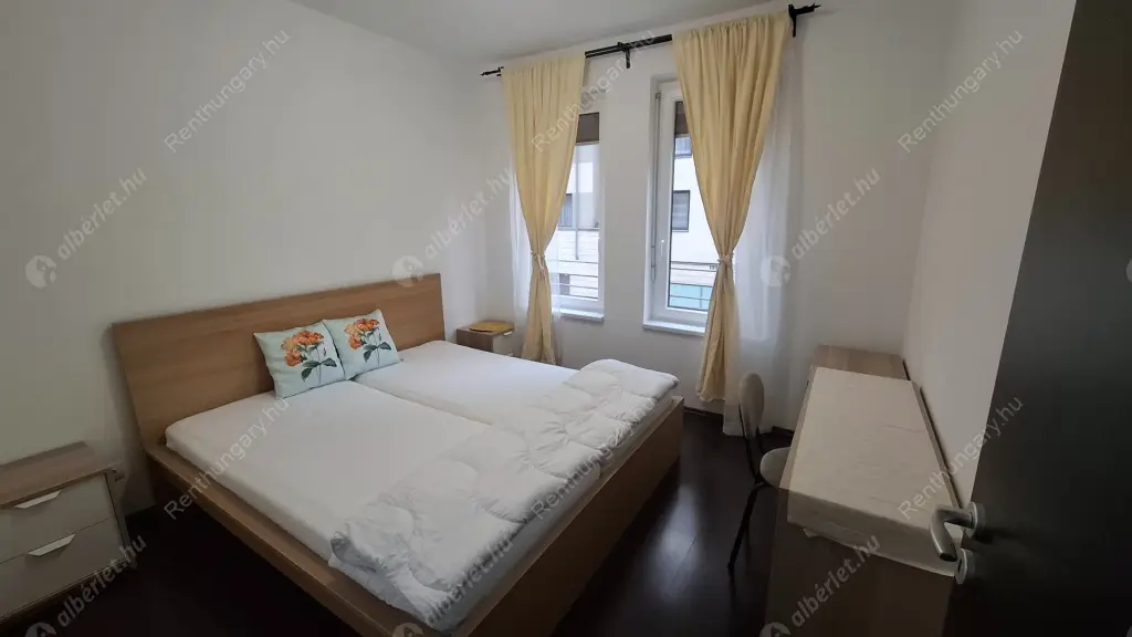 Kiadó albérlet 420000 Ft/hó áron: Budapest, VIII. kerület  Corvin sétány. Mérete: 66 nm, 3 szobás | Alberlet.hu - 6605768