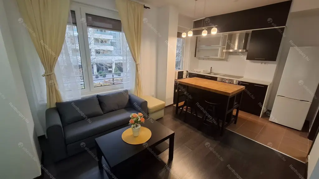 Kiadó albérlet 370000 Ft/hó áron: Budapest, VIII. kerület  Corvin sétány. Mérete: 66 nm, 3 szobás | Alberlet.hu - 6645182