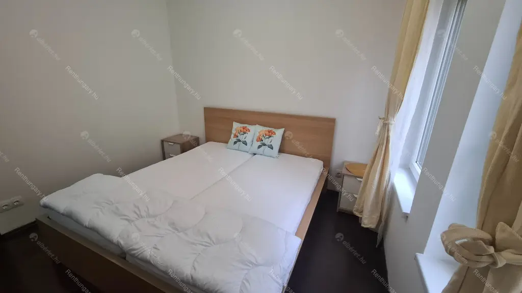 Kiadó albérlet 370000 Ft/hó áron: Budapest, VIII. kerület  Corvin sétány. Mérete: 66 nm, 3 szobás | Alberlet.hu - 6645190