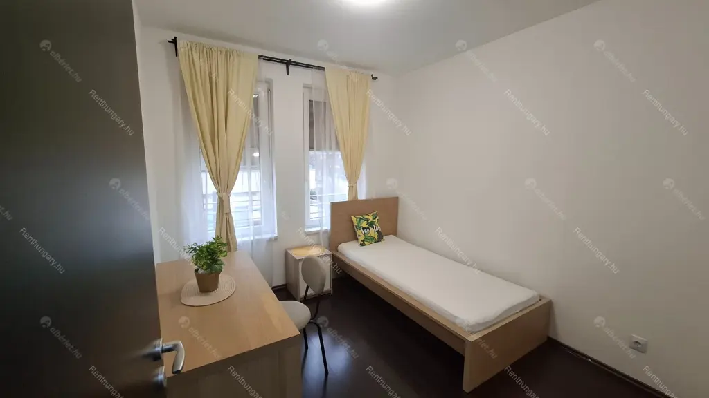 Kiadó albérlet 370000 Ft/hó áron: Budapest, VIII. kerület  Corvin sétány. Mérete: 66 nm, 3 szobás | Alberlet.hu - 6645193