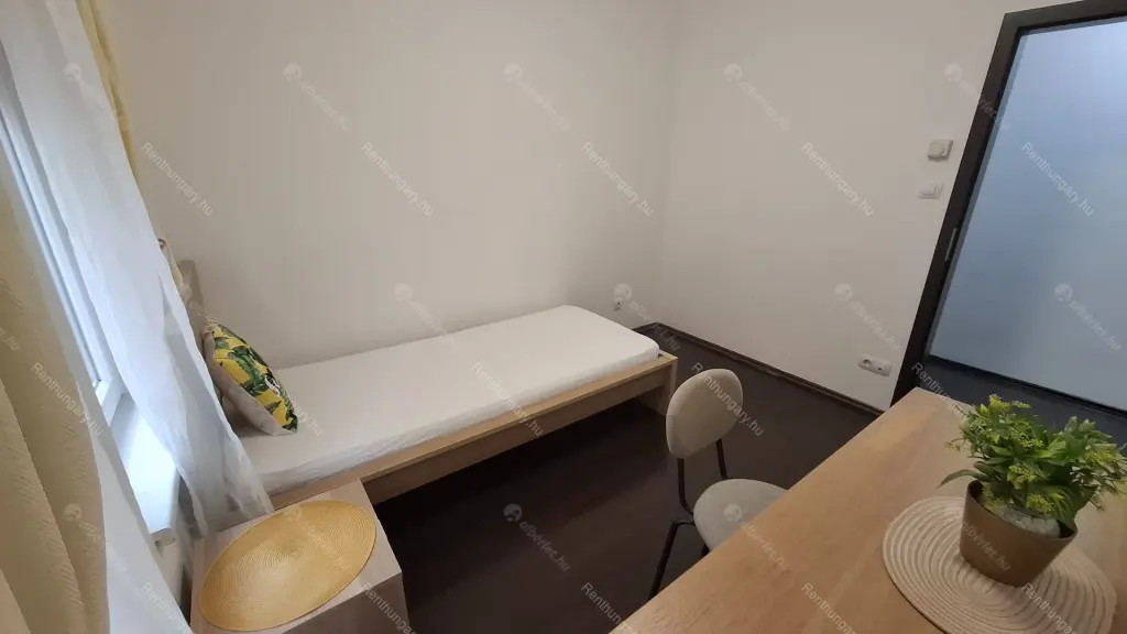 Kiadó albérlet 370000 Ft/hó áron: Budapest, VIII. kerület  Corvin sétány. Mérete: 66 nm, 3 szobás | Alberlet.hu - 6645194