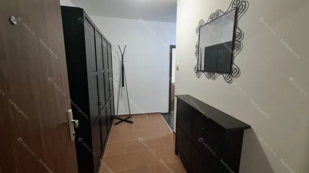 Kiadó albérlet 370000 Ft/hó áron: Budapest, VIII. kerület  Corvin sétány. Mérete: 66 nm, 3 szobás | Alberlet.hu - 6645200