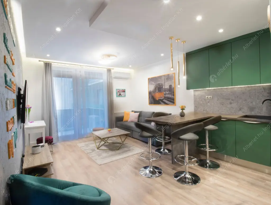 Kiadó albérlet 850000 Ft/hó áron: Budapest, VIII. kerület  Corvin sétány. Mérete: 70 nm, 2 szobás | Alberlet.hu - 6612441