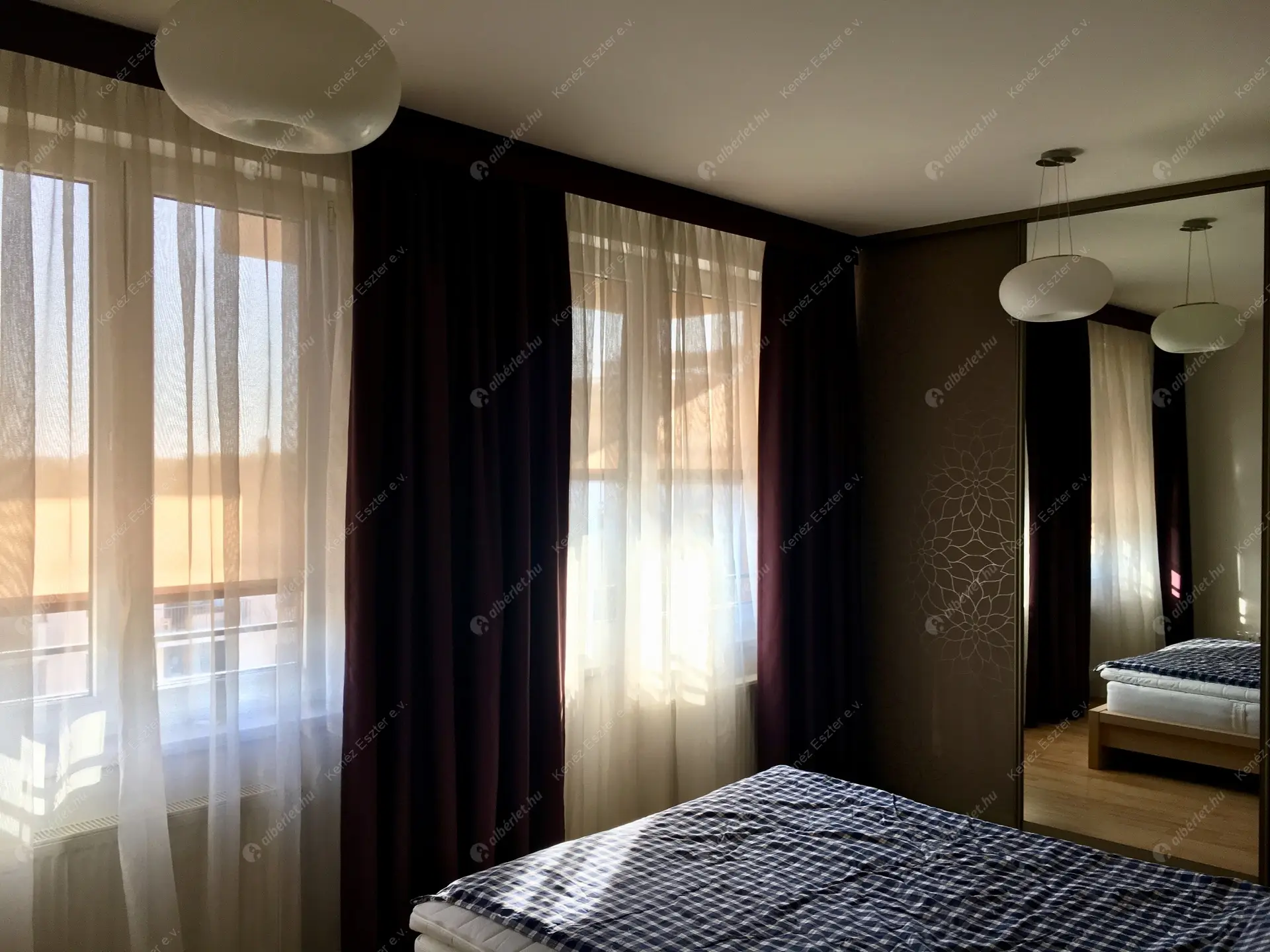 Kiadó albérlet 480000 Ft/hó áron: Budapest, VIII. kerület  Corvin sétány. Mérete: 80 nm, 3 szobás | Alberlet.hu - 6505563