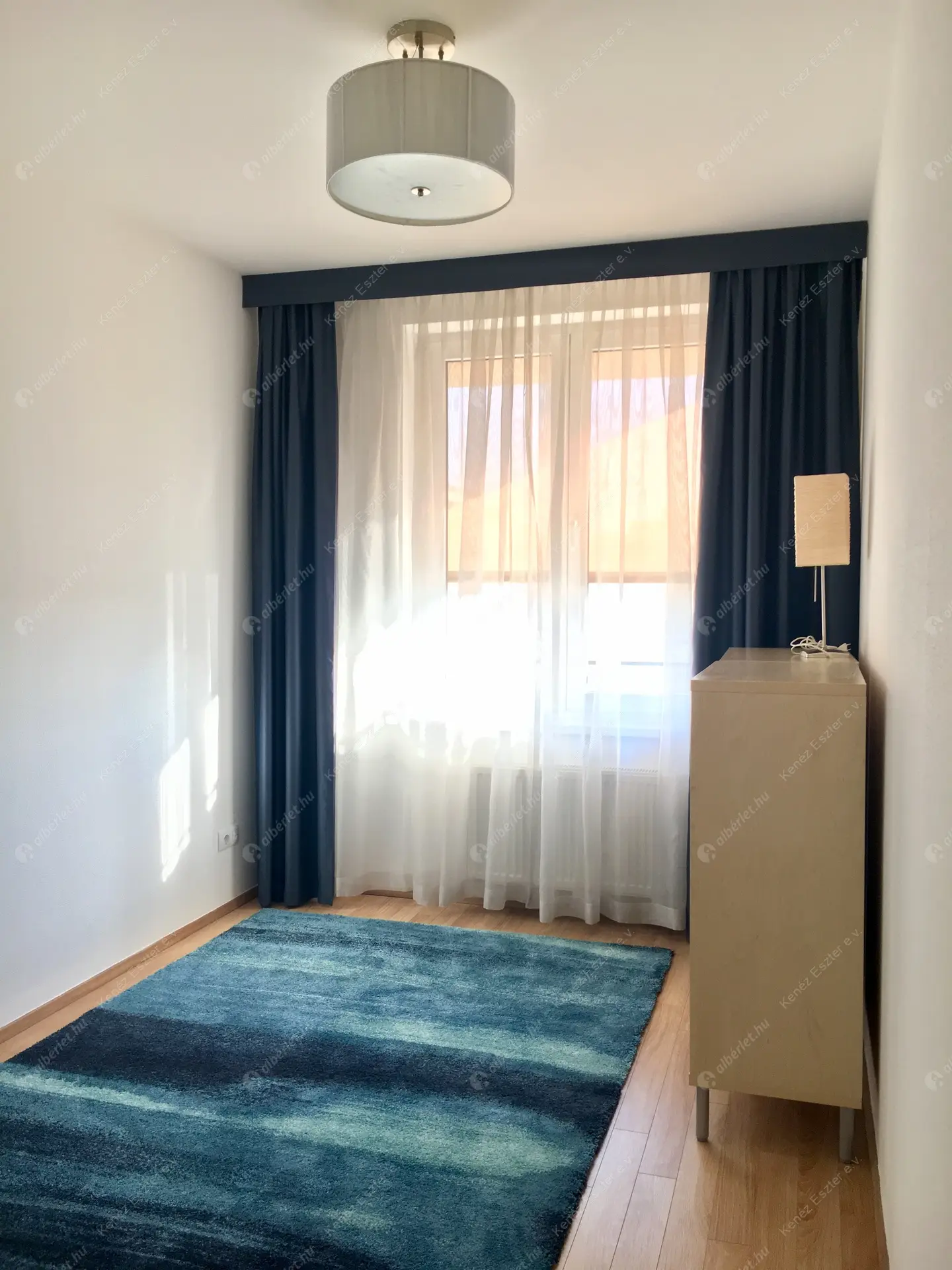 Kiadó albérlet 480000 Ft/hó áron: Budapest, VIII. kerület  Corvin sétány. Mérete: 80 nm, 3 szobás | Alberlet.hu - 6505576