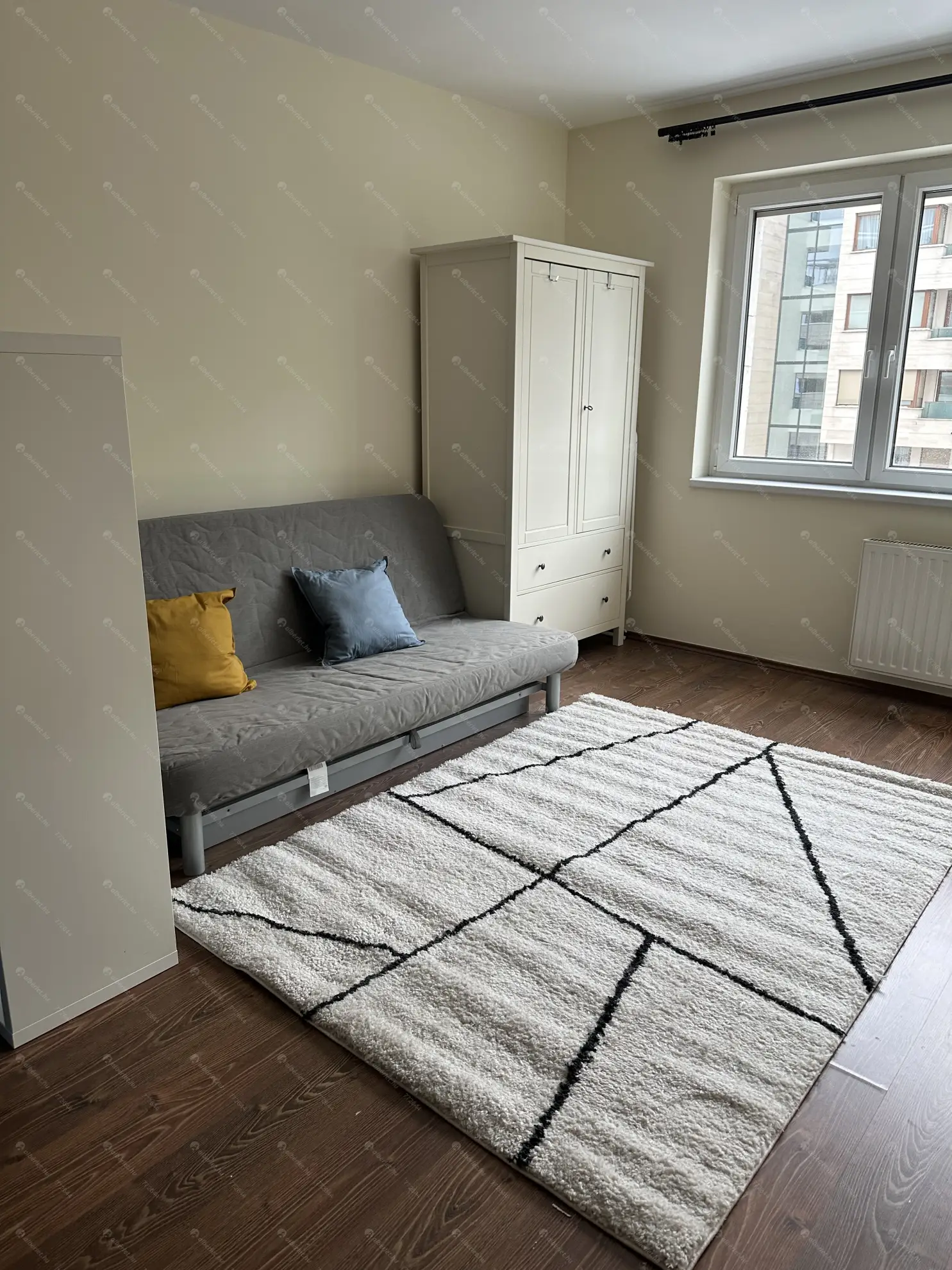 Kiadó albérlet 220000 Ft/hó áron: Budapest, VIII. kerület   Corvin Setanyi . Mérete: 40 nm, 1 szobás | Alberlet.hu - 6614408