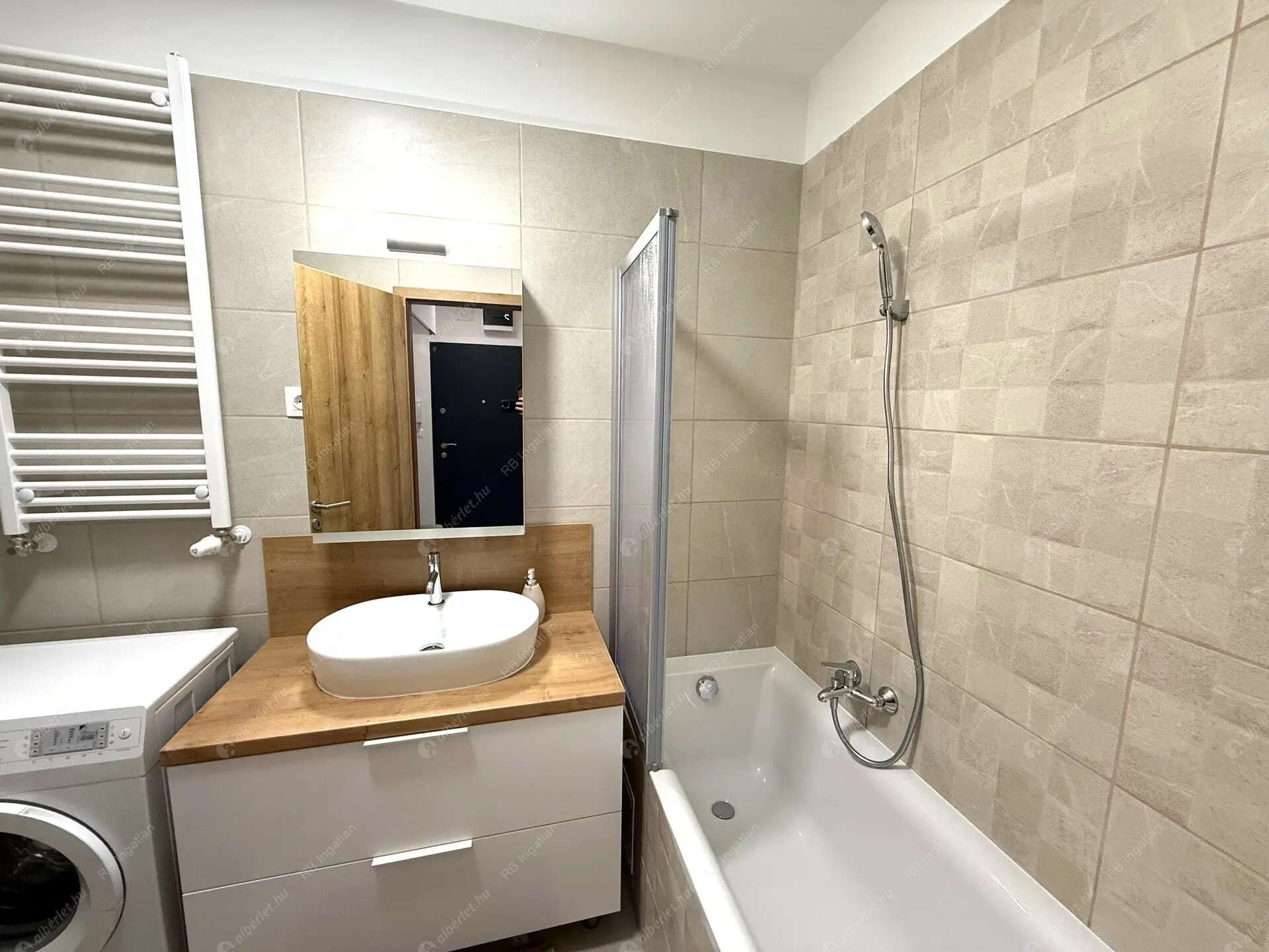 Kiadó albérlet 395000 Ft/hó áron: Budapest, VIII. kerület  Dankó utca. Mérete: 63 nm, 3 szobás | Alberlet.hu - 6513534