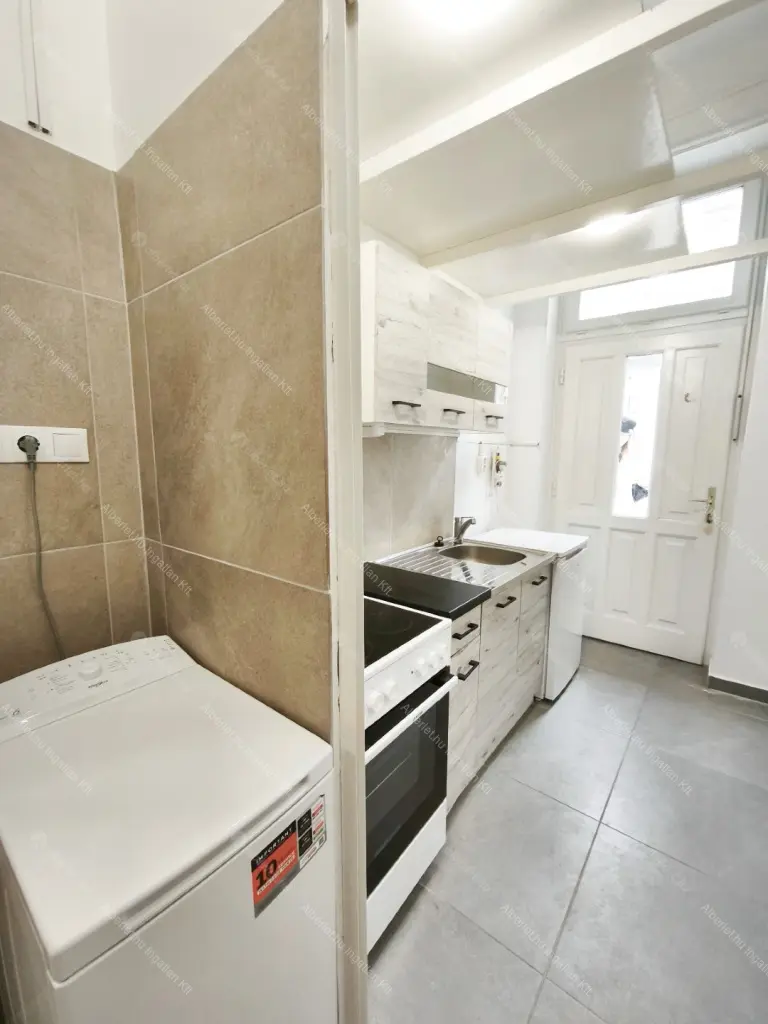 Kiadó albérlet 165000 Ft/hó áron: Budapest, VIII. kerület  Diószegi Sámuel utca. Mérete: 22 nm, 1 szobás | Alberlet.hu - 6693860