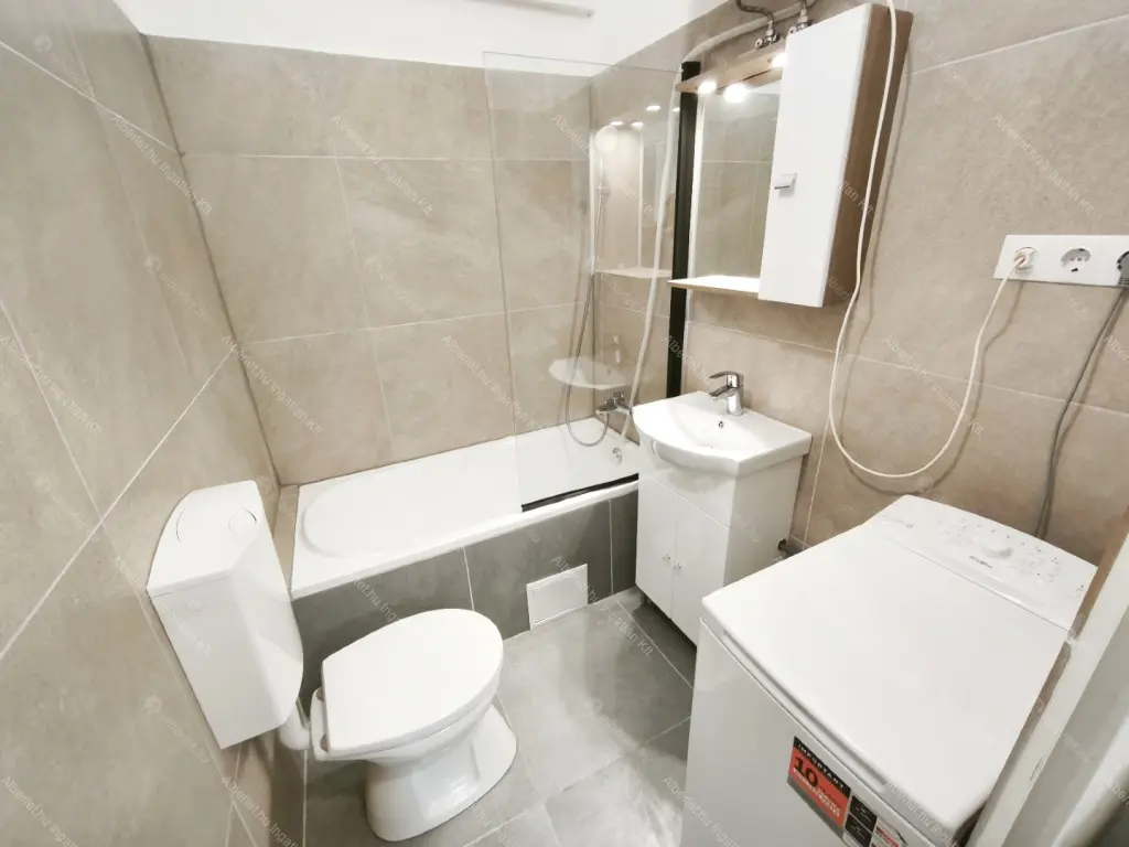 Kiadó albérlet 170000 Ft/hó áron: Budapest, VIII. kerület  Diószegi Sámuel utca. Mérete: 27 nm, 1 szobás | Alberlet.hu - 6694181