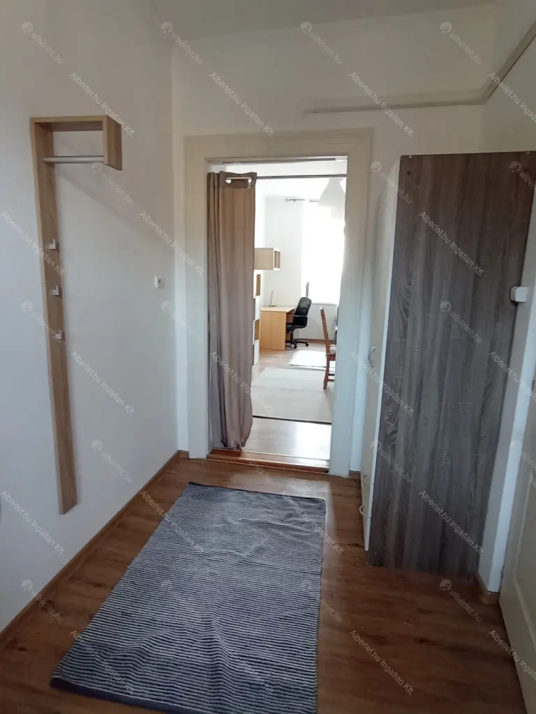 Kiadó albérlet 180000 Ft/hó áron: Budapest, VIII. kerület  Diószegi Sámuel utca. Mérete: 32 nm, 1 szobás | Alberlet.hu - 6704595