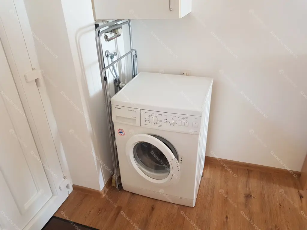 Kiadó albérlet 180000 Ft/hó áron: Budapest, VIII. kerület  Diószegi Sámuel utca. Mérete: 32 nm, 1 szobás | Alberlet.hu - 6704608