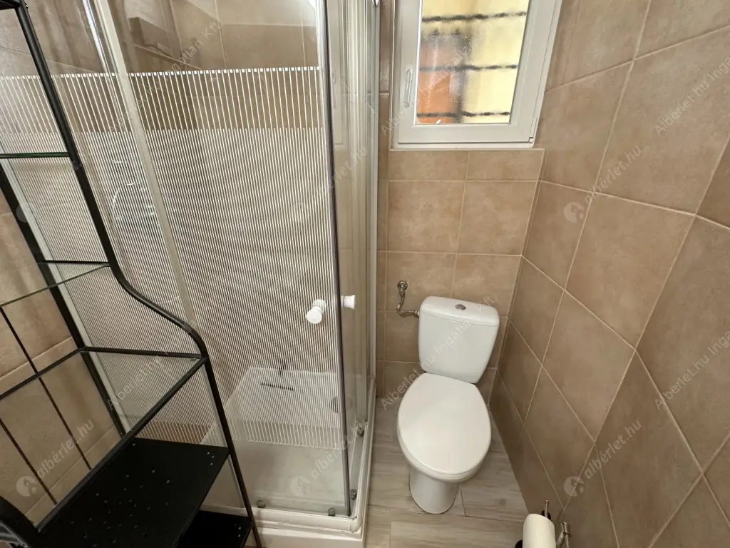 Kiadó albérlet 190000 Ft/hó áron: Budapest, VIII. kerület  Diószegi Sámuel utca. Mérete: 50 nm, 2 szobás | Alberlet.hu - 6600969