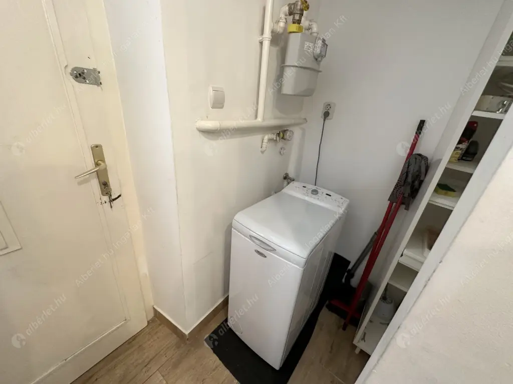 Kiadó albérlet 190000 Ft/hó áron: Budapest, VIII. kerület  Diószegi Sámuel utca. Mérete: 50 nm, 2 szobás | Alberlet.hu - 6600970