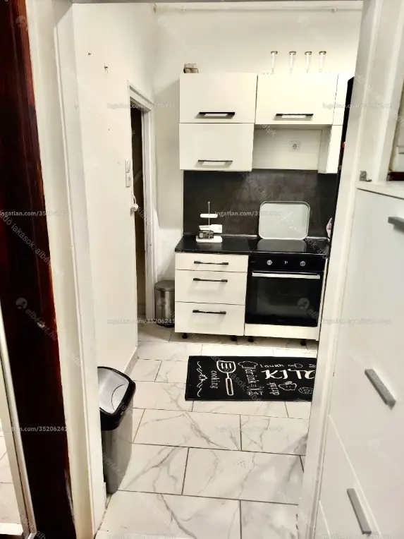 Kiadó albérlet 200000 Ft/hó áron: Budapest, VIII. kerület  Dugonics utca. Mérete: 40 nm, 1 szobás | Alberlet.hu - 6640316