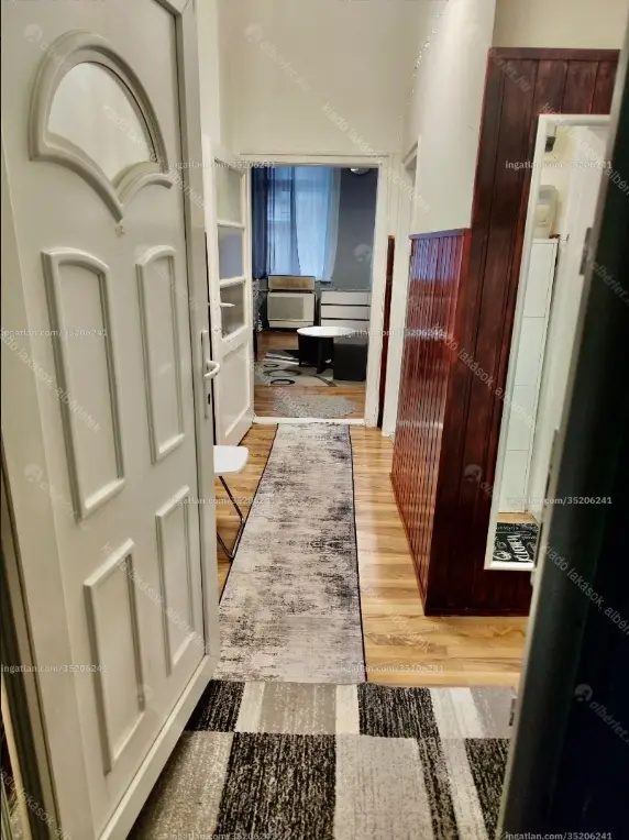 Kiadó albérlet 200000 Ft/hó áron: Budapest, VIII. kerület  Dugonics utca. Mérete: 40 nm, 1 szobás | Alberlet.hu - 6640317