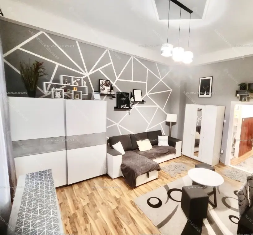 Kiadó albérlet 200000 Ft/hó áron: Budapest, VIII. kerület  Dugonics utca. Mérete: 40 nm, 1 szobás | Alberlet.hu - 6640320