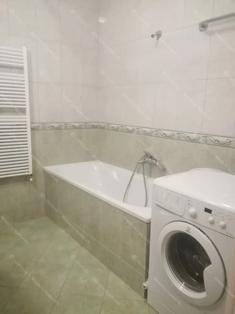 Kiadó albérlet 270000 Ft/hó áron: Budapest, VIII. kerület  Fecske utca. Mérete: 58 nm, 2 szobás | Alberlet.hu - 6687034